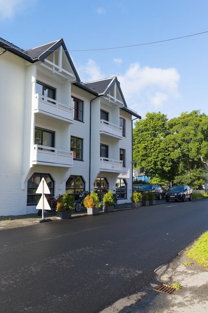 Nordis Hotel Lofoten Svolvaer Exterior photo